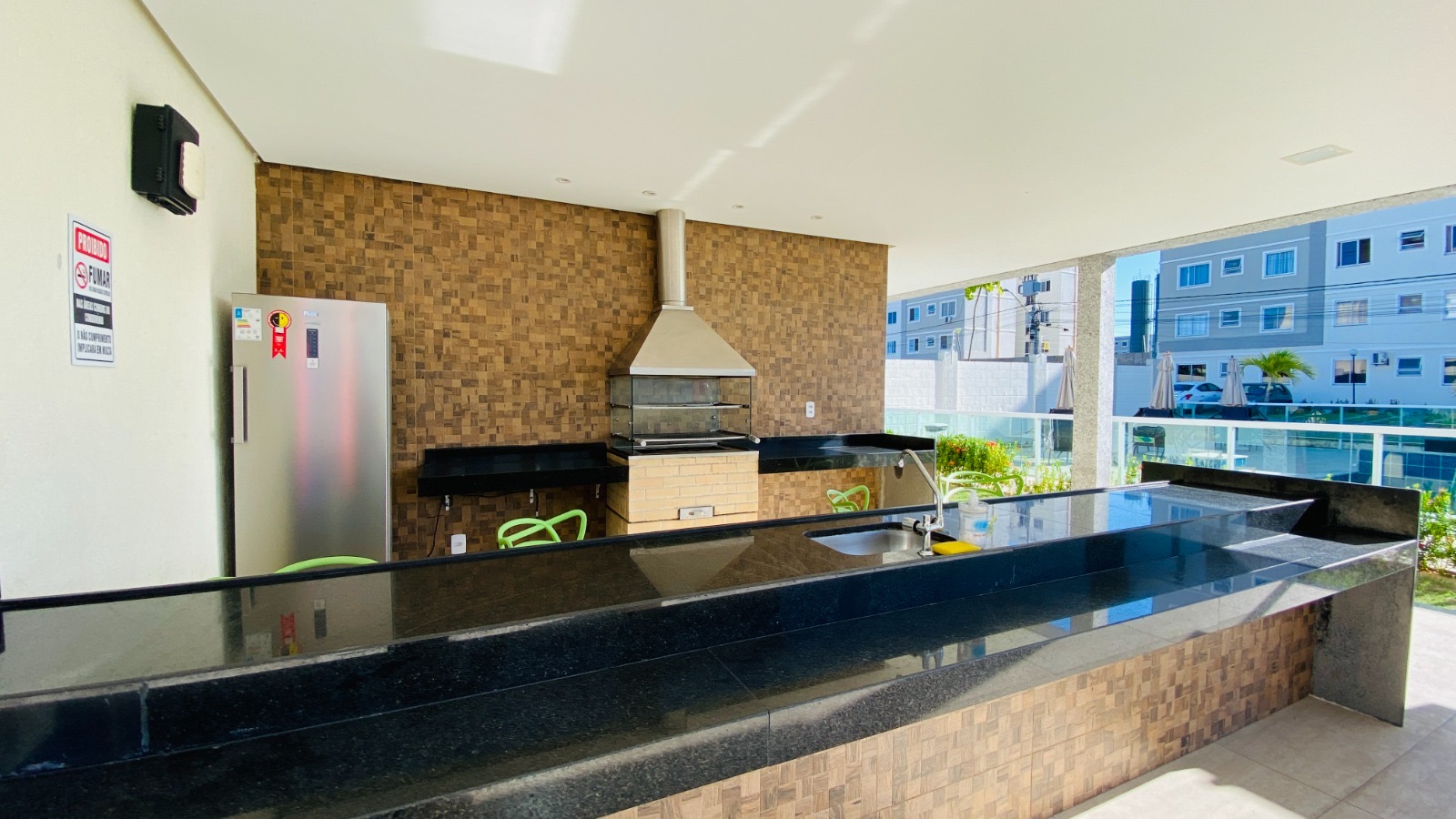 Imagem Apartamento com 2 Quartos à Venda, 43 m²em Centro - Lauro de Freitas