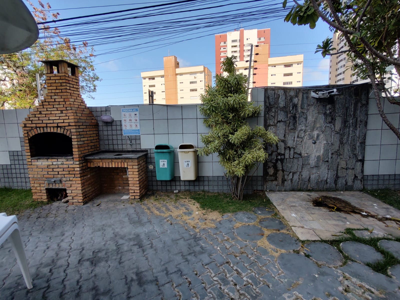 Imagem Apartamento com 3 Quartos à Venda, 110 m² em Meireles - Fortaleza