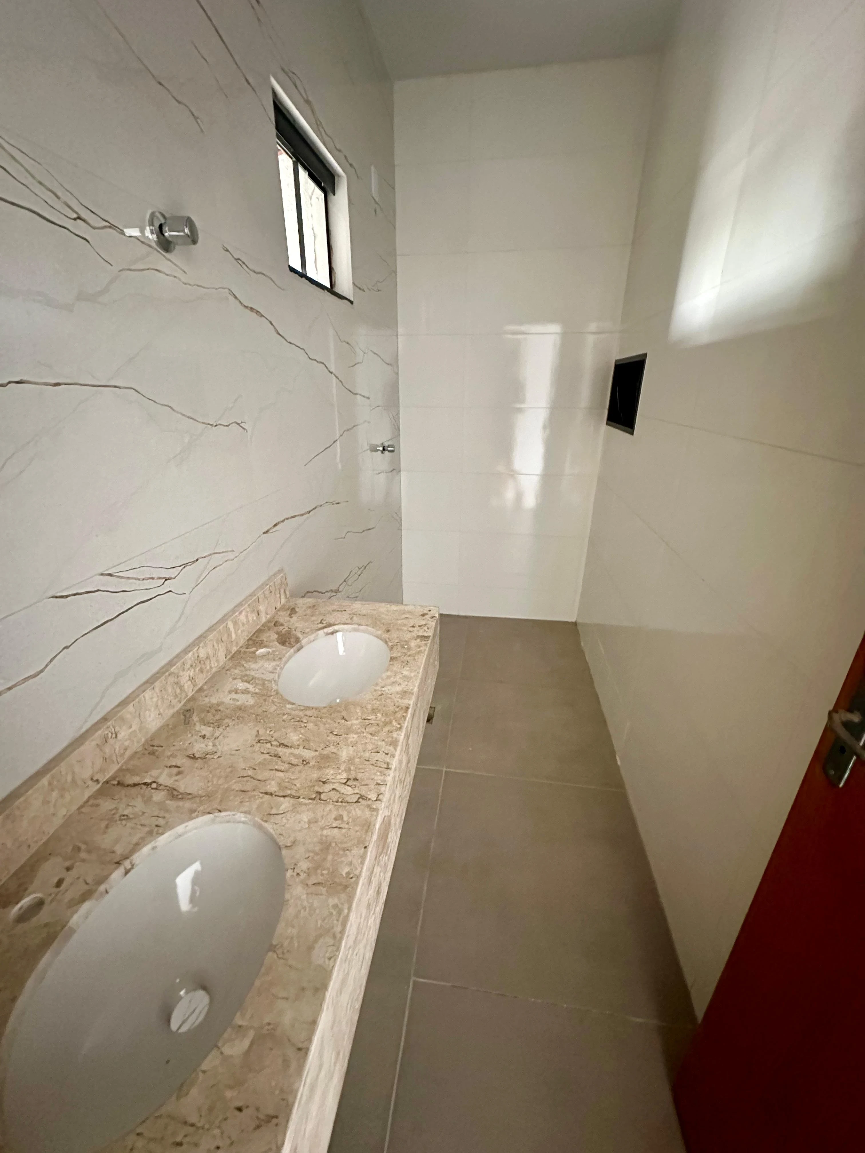 Imagem Casa com 2 Quartos à Venda, 102 m² em Independência - 3º Complemento - Aparecida de Goiânia
