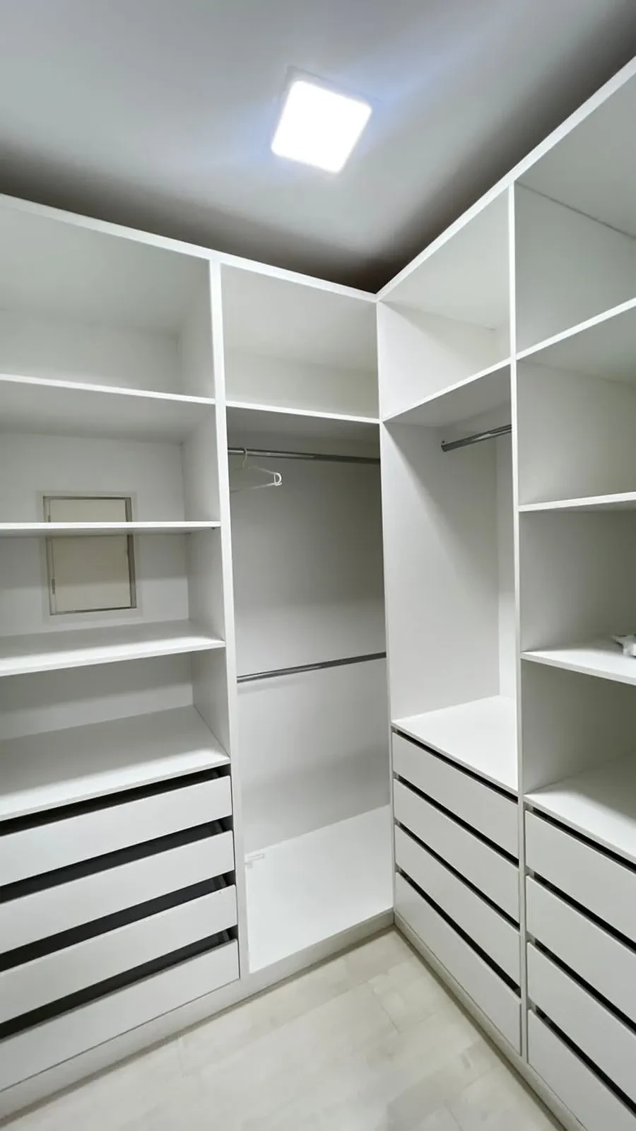 Imagem Casa de Condomínio com 4 Quartos à Venda, 325 m² em Cidade Vera Cruz - Jardins Mônaco - Aparecida de Goiânia