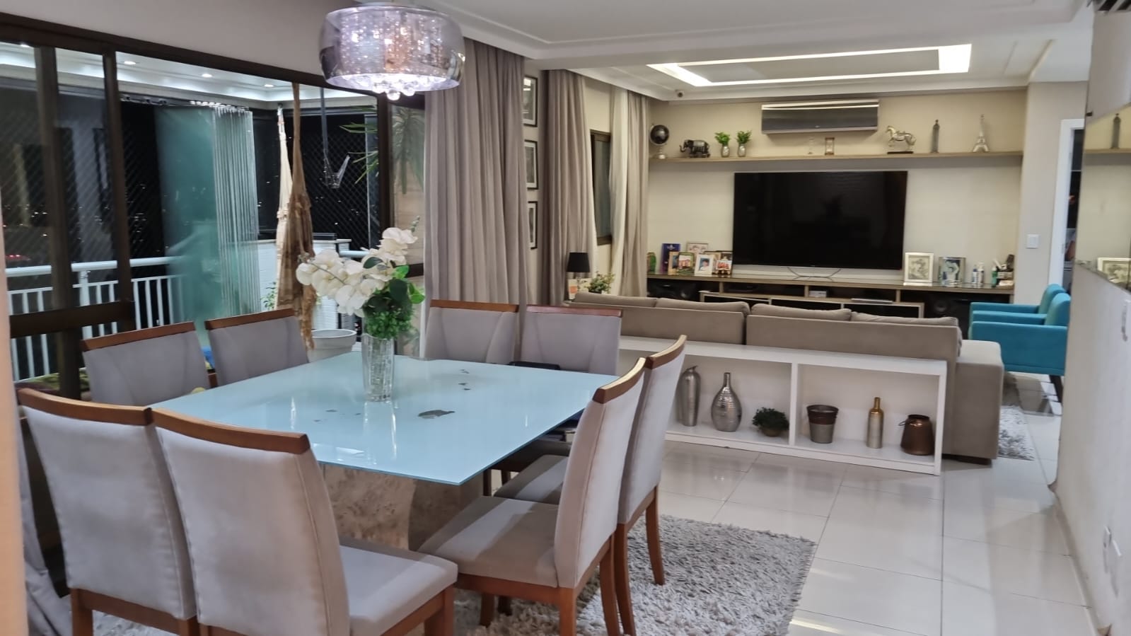 Imagem Apartamento com 3 Quartos para Alugar, 172 m²em Nazaré - Belém