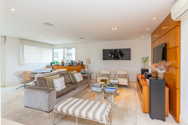 Apartamento com 3 Quartos à Venda,  em Brooklin Paulista - São Paulo