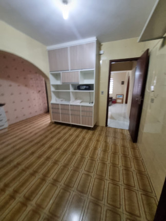Imagem Sobrado com 5 Quartos à Venda,  em Cidade Antônio Estevão de Carvalho - São Paulo