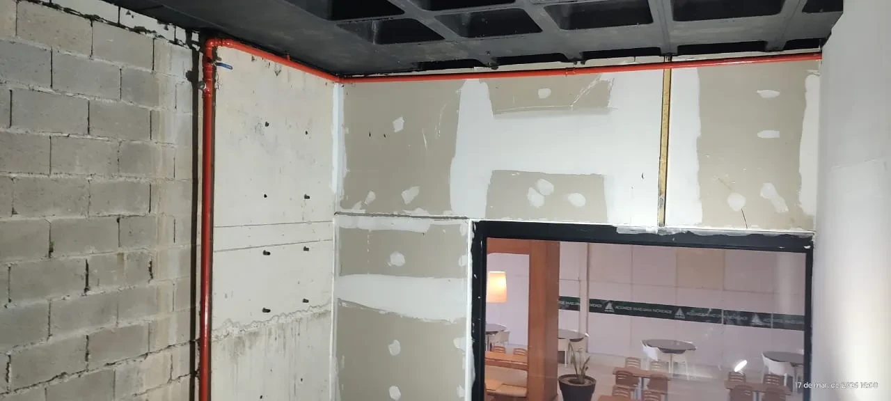 Imagem Loja para Alugar, 48 m² em Centro - Lauro de Freitas