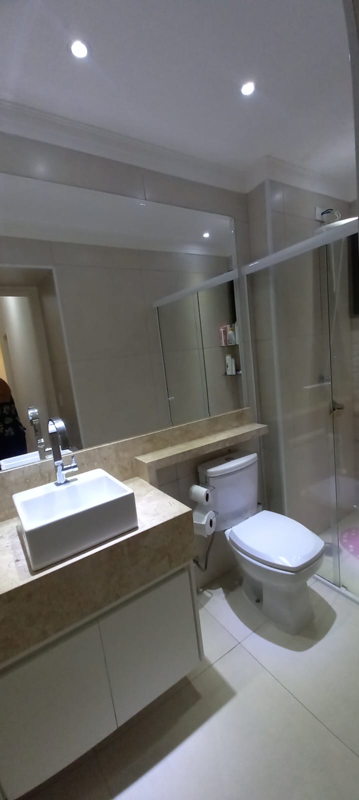 Imagem Apartamento com 2 Quartos à Venda, 60 m²em Jardim do Lago Continuação - Campinas