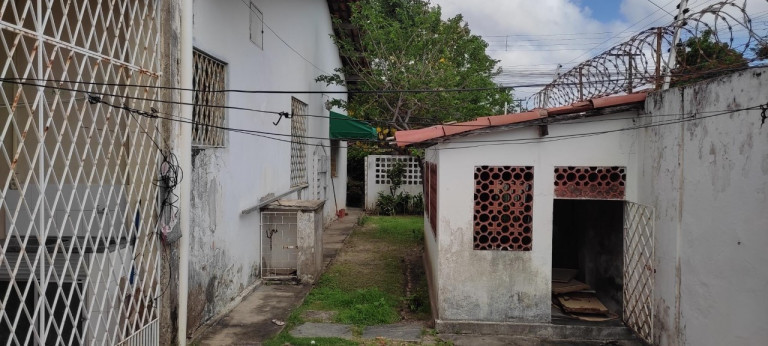 Foto do imóvel: Casa com 4 Quartos à Venda, 150 m² em Cidade dos Funcionários - Fortaleza