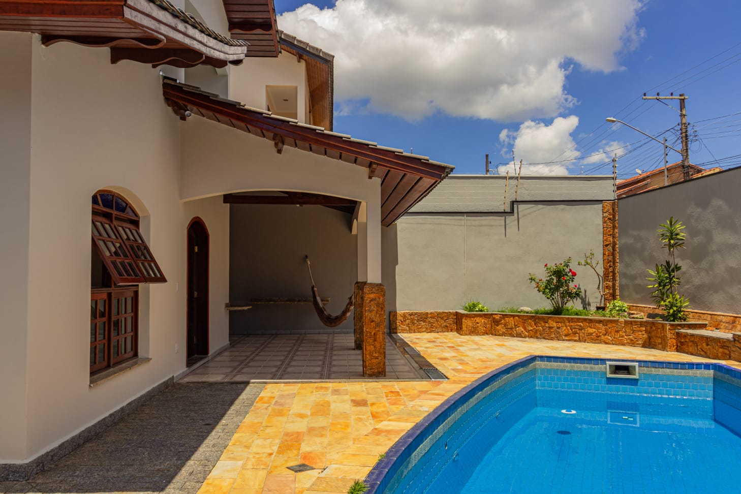 Imagem Casa com 4 Quartos à Venda, 300 m²em Chácara Jafet - Mogi das Cruzes