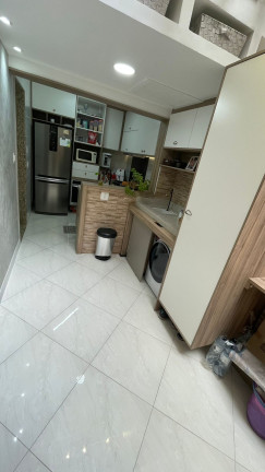 Imagem Casa de Condomínio com 3 Quartos à Venda, 74 m²em Vila Assunção - Santo André