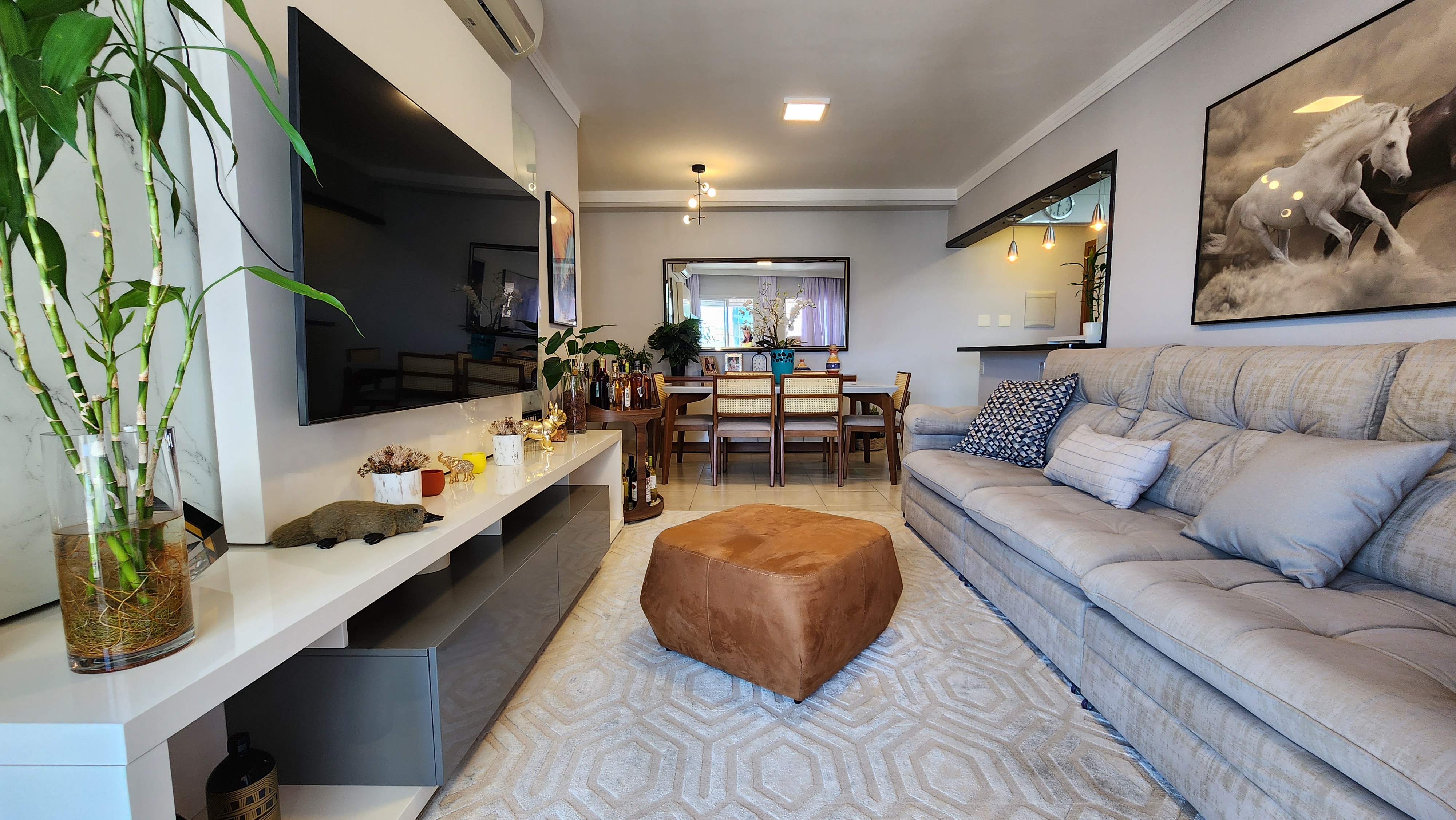 Imagem Apartamento com 2 Quartos à Venda, 99 m²em Gonzaga - Santos