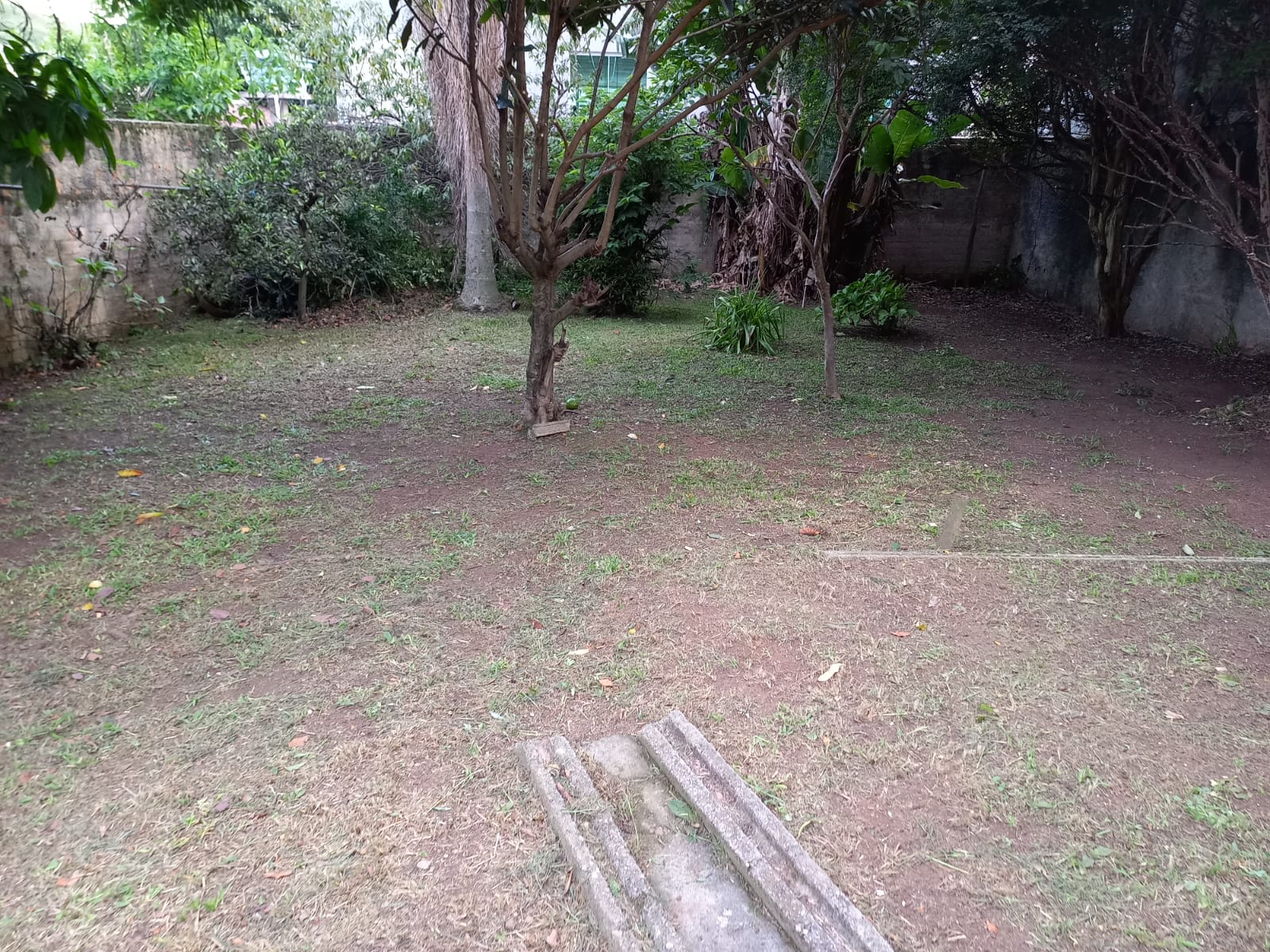 Foto do imóvel: Terreno à Venda, 600 m² em Portão - Curitiba