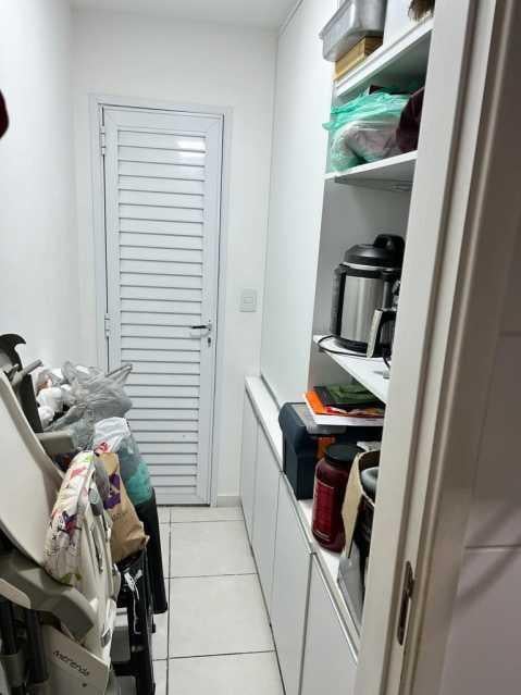 Imagem Apartamento com 3 Quartos à Venda, 80 m²em Santa Rosa - Niterói