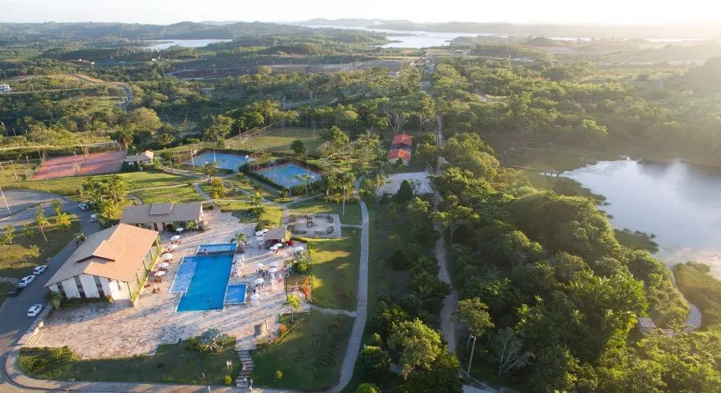 Imagem Terreno em Condomínio à Venda, 924 m² em Santa Rosa - Simões Filho