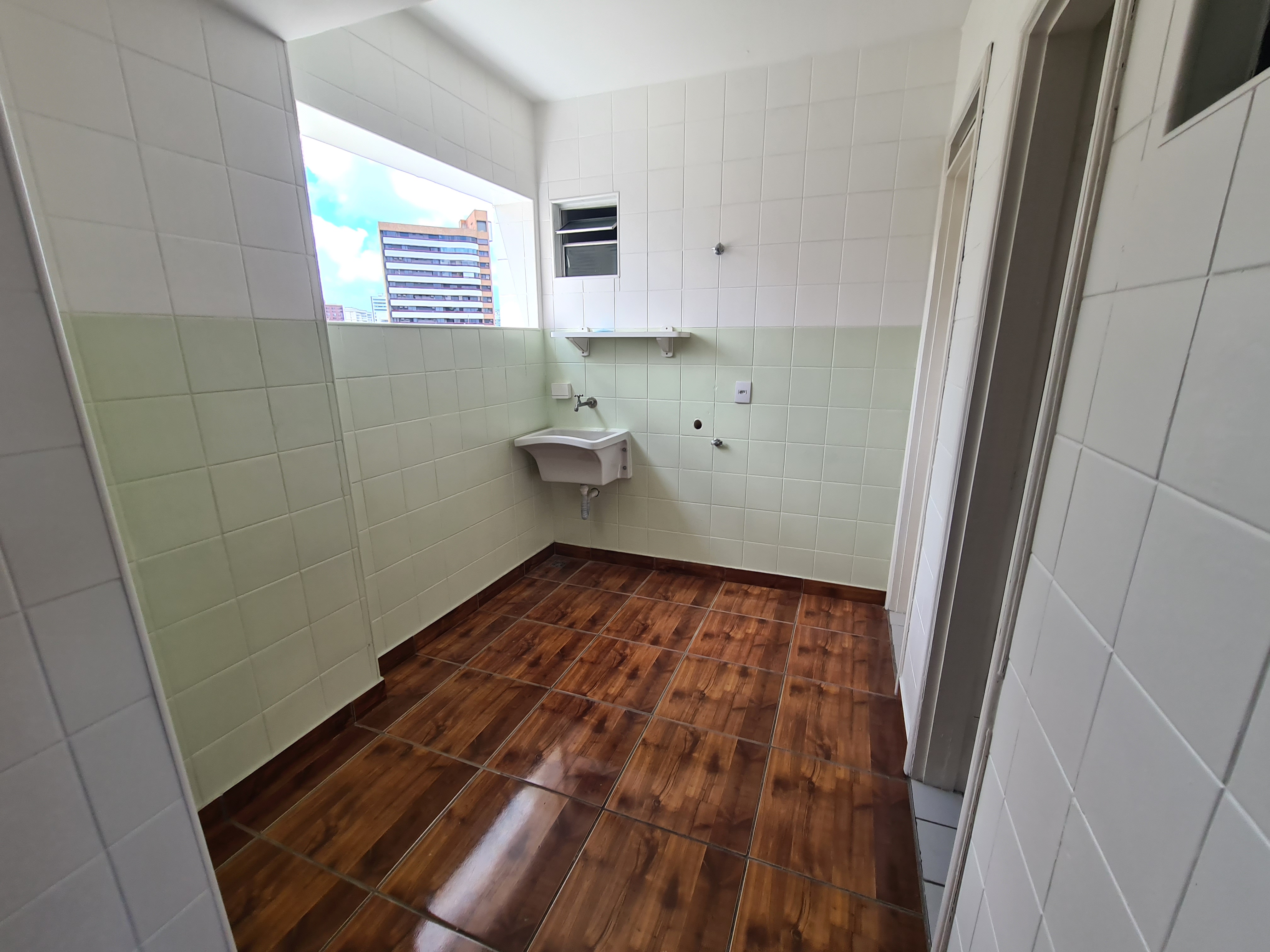 Imagem Apartamento com 3 Quartos à Venda, 113 m²em Meireles - Fortaleza