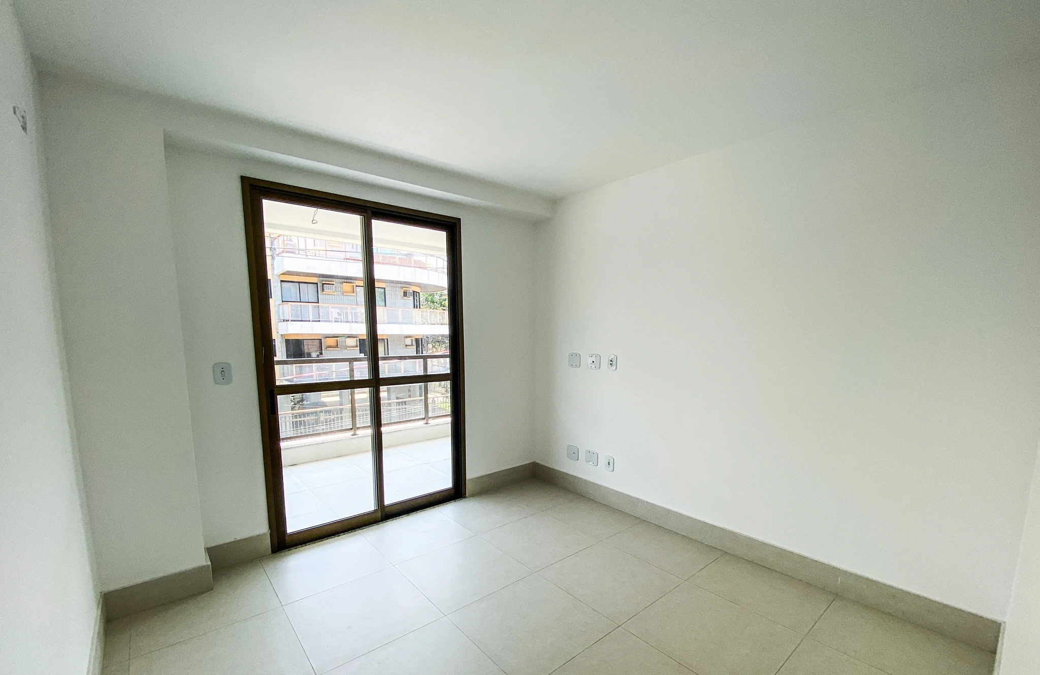 Imagem Apartamento com 3 Quartos à Venda, 100 m² em Recreio dos Bandeirantes - Rio de Janeiro