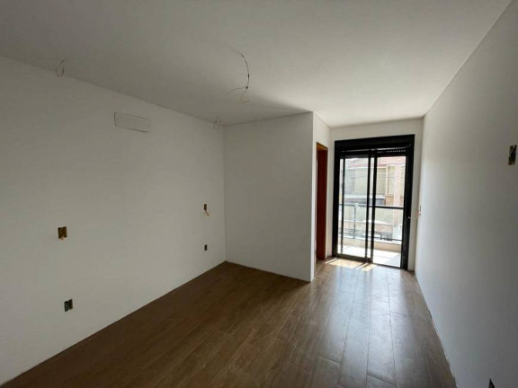 Imagem Casa com 3 Quartos à Venda, 125 m² em Jardim Regina - São Paulo