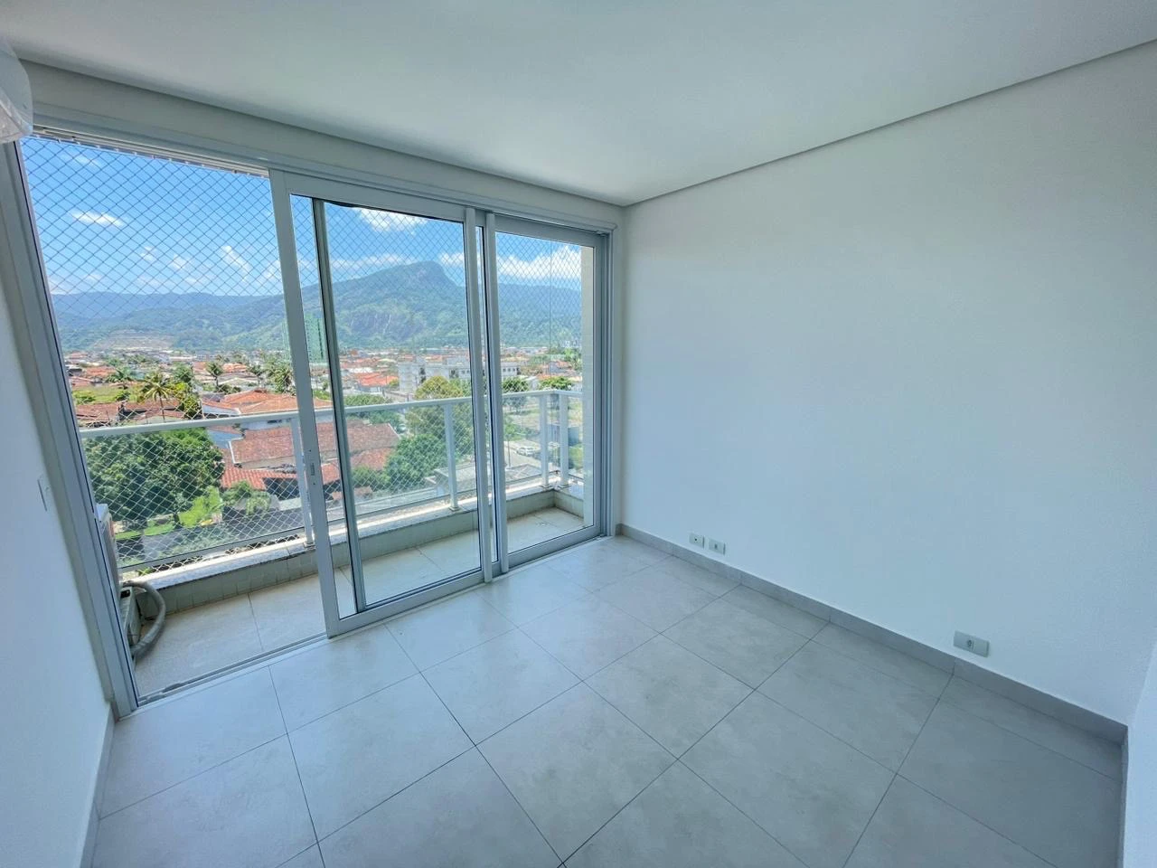 Imagem Apartamento com 3 Quartos à Venda, 130 m² em Parque Balneário Poiares - Caraguatatuba