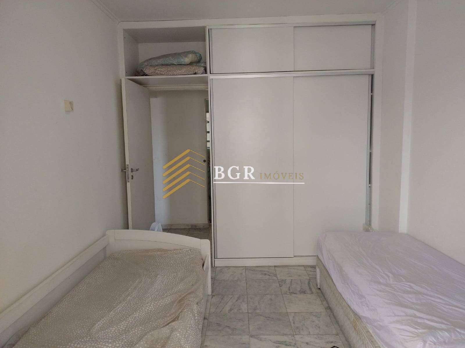 Imagem Apartamento com 1 Quarto para Alugar, 70 m²em José Menino - Santos
