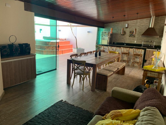 Imagem Sobrado com 3 Quartos à Venda, 256 m² em Dos Casa - São Bernardo Do Campo