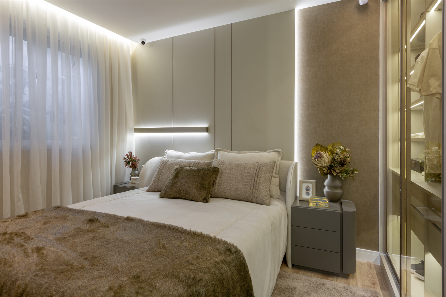 Imagem Apartamento com 2 Quartos à Venda, 74 m²em Santo Amaro - São Paulo