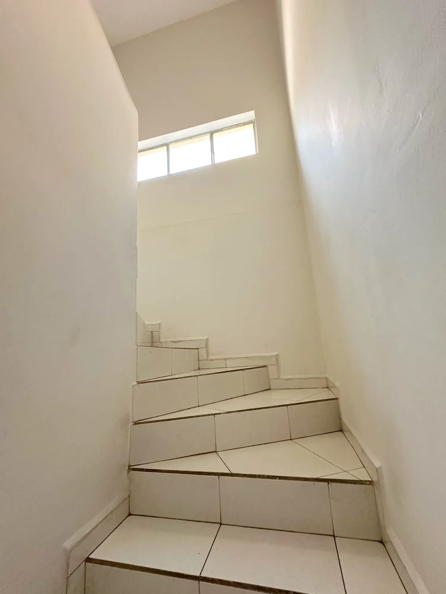 Imagem Sobrado com 2 Quartos para Alugar, 130 m² em Piraporinha - Diadema