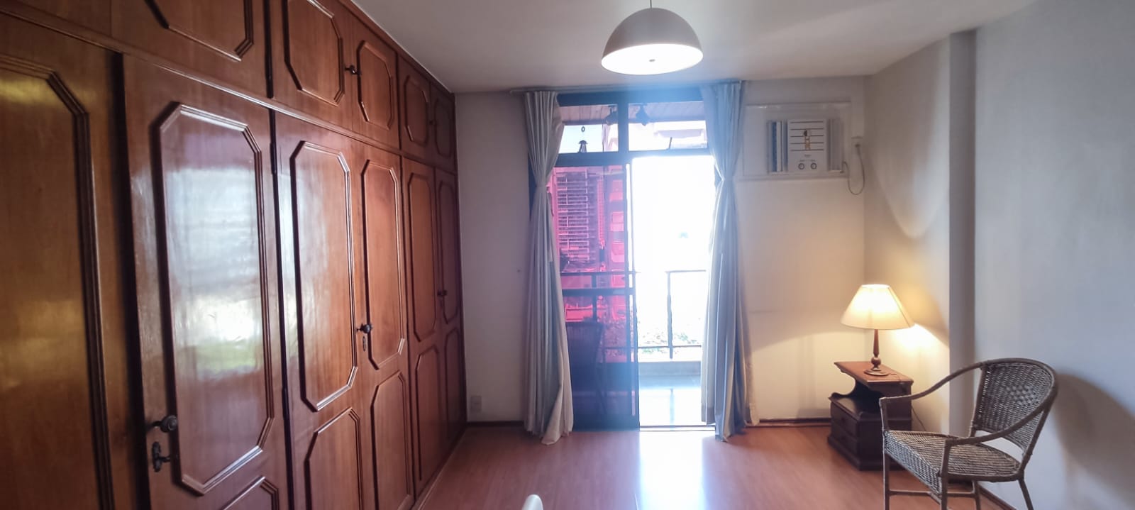 Imagem Apartamento com 4 Quartos à Venda, 185 m² em Icaraí - Niterói