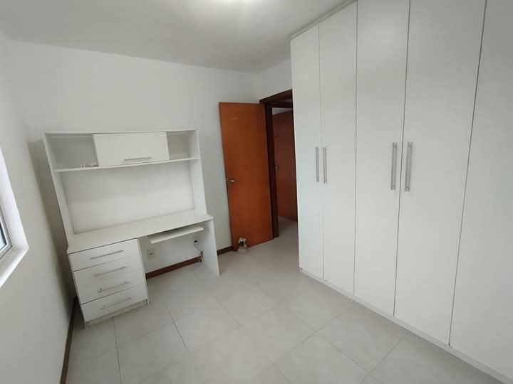 Imagem Casa de Condomínio com 3 Quartos para Alugar, 200 m²em Vila de Abrantes (Abrantes) - Camaçari