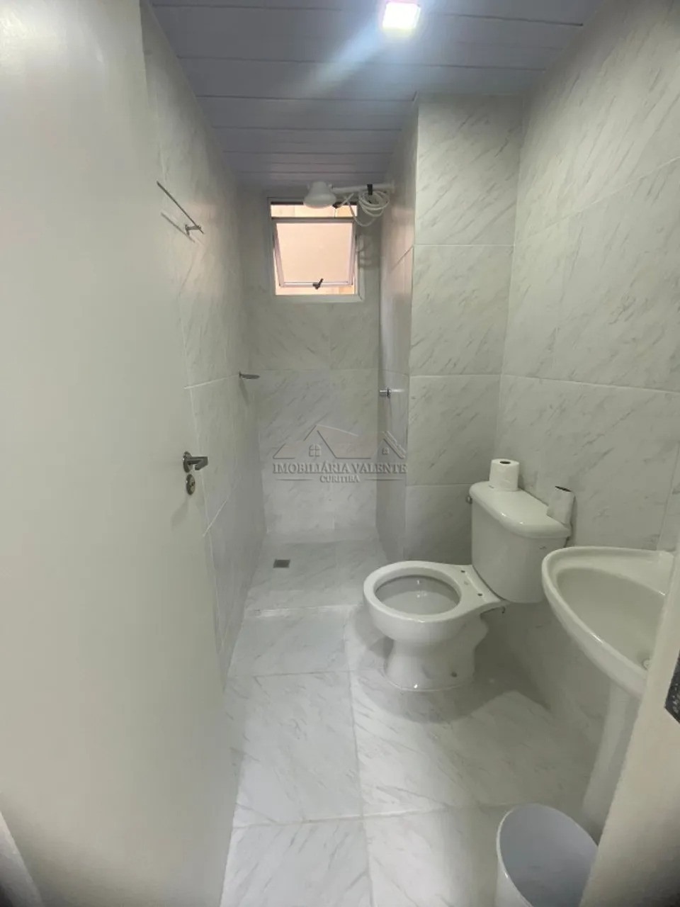 Imagem Apartamento com 2 Quartos à Venda, 49 m² em Fazendinha - Curitiba