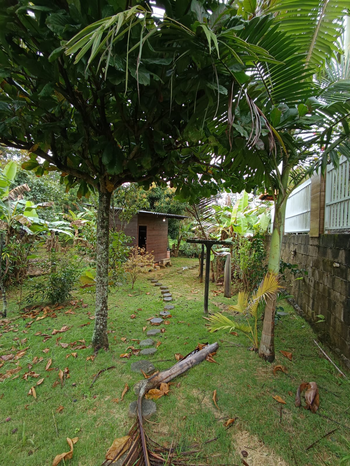 Imagem Casa com 2 Quartos à Venda, 120 m²em Centro - Penha