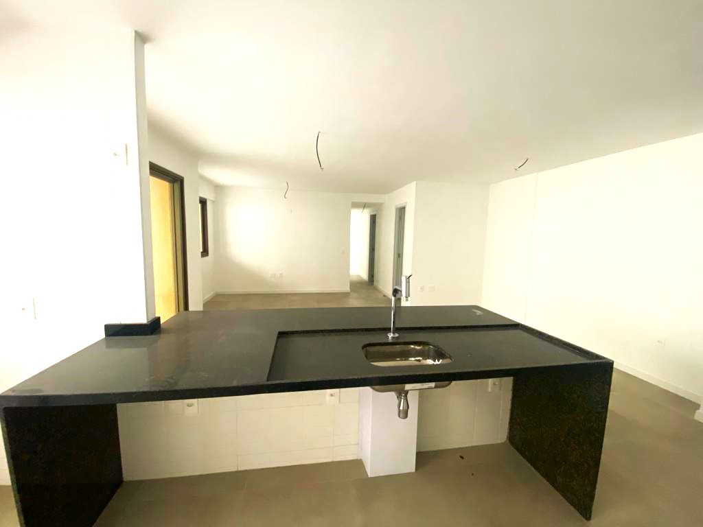 Imagem Apartamento com 3 Quartos à Venda, 122 m²em Icaraí - Niterói