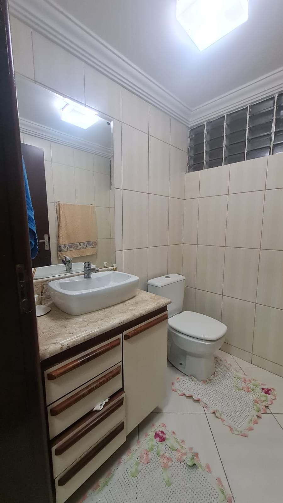 Foto do imóvel: Casa com 3 Quartos à Venda, 400 m² em Portão - Curitiba