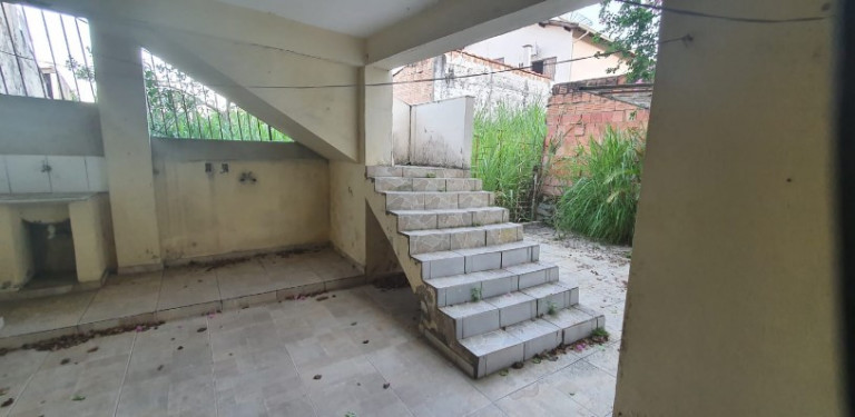 Imagem Casa com 2 Quartos à Venda, 163 m² em Centro - Cruzeiro