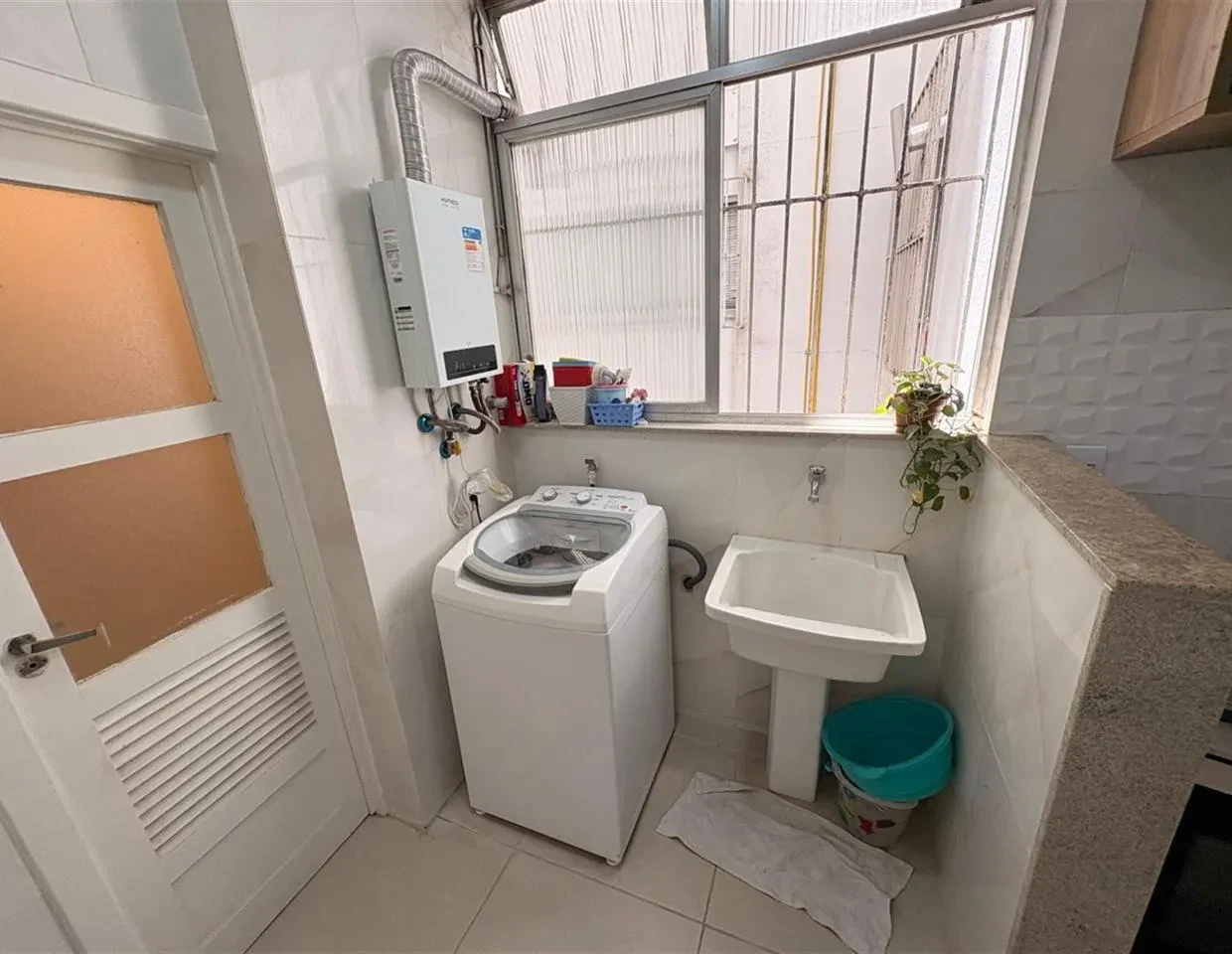 Imagem Apartamento com 3 Quartos à Venda, 103 metros em Lagoa - Rio de Janeiro