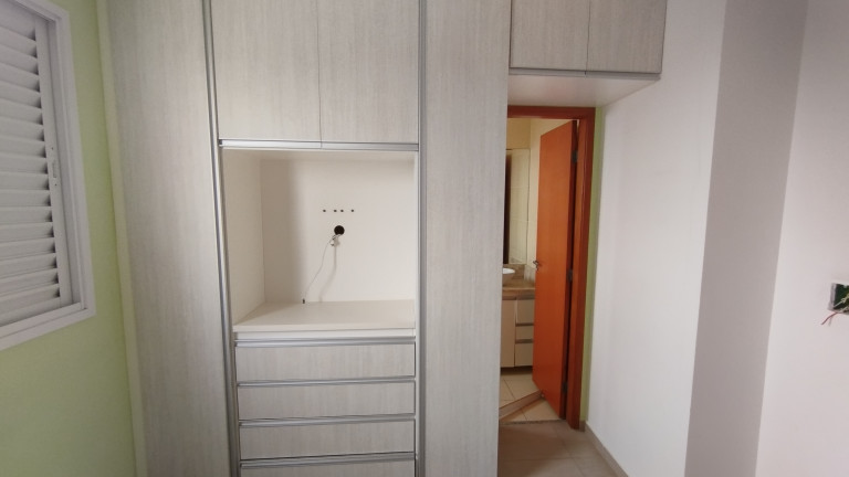 Imagem Apartamento com 2 Quartos à Venda, 60 m² em Bosque dos Eucaliptos - São José dos Campos