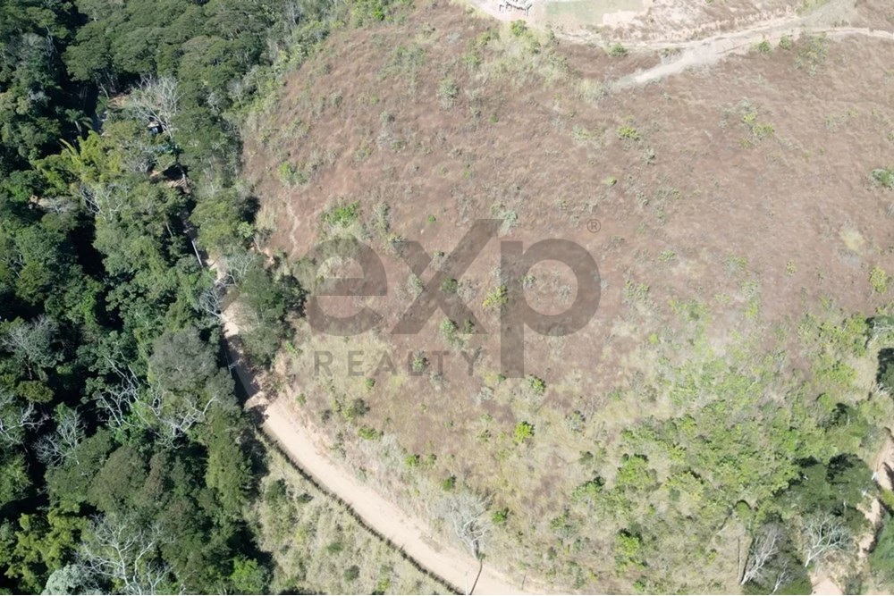 Foto do imóvel: Terreno à Venda, 23.140 m² em Pedro do Rio - Petrópolis