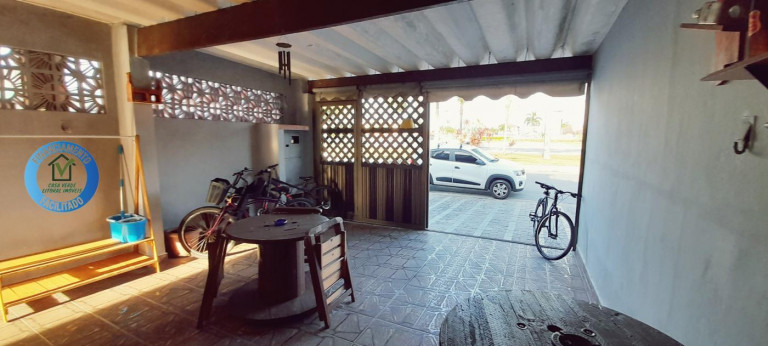 Imagem Casa com 3 Quartos à Venda, 120 m² em Maracanã - Praia Grande