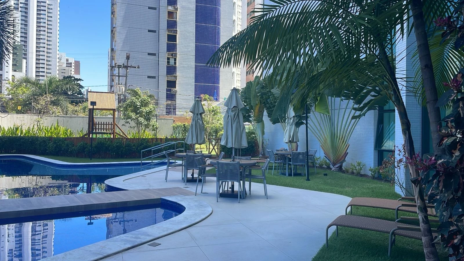 Imagem Apartamento com 4 Quartos à Venda, 146 m² em Boa Viagem - Recife