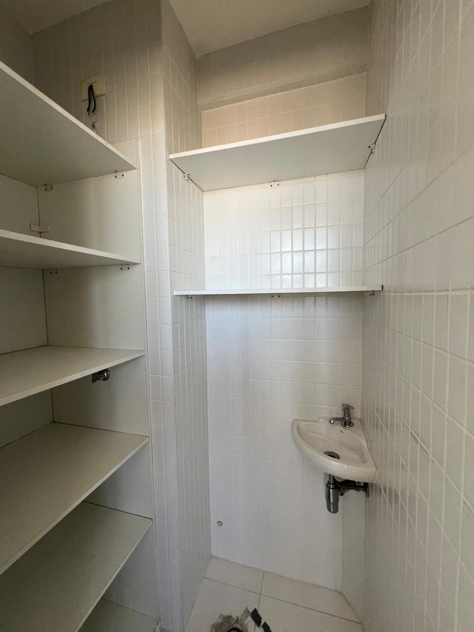 Imagem Apartamento com 3 Quartos para Alugar, 130 m²em Centro - Taubaté