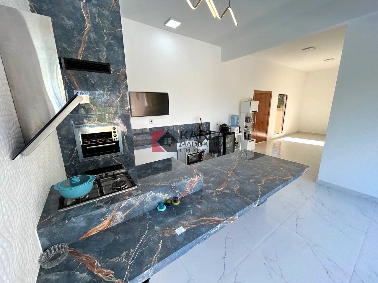 Imagem Casa de Condomínio com 4 Quartos à Venda, 183 m²em Estância das Petúnias - Lagoa Santa