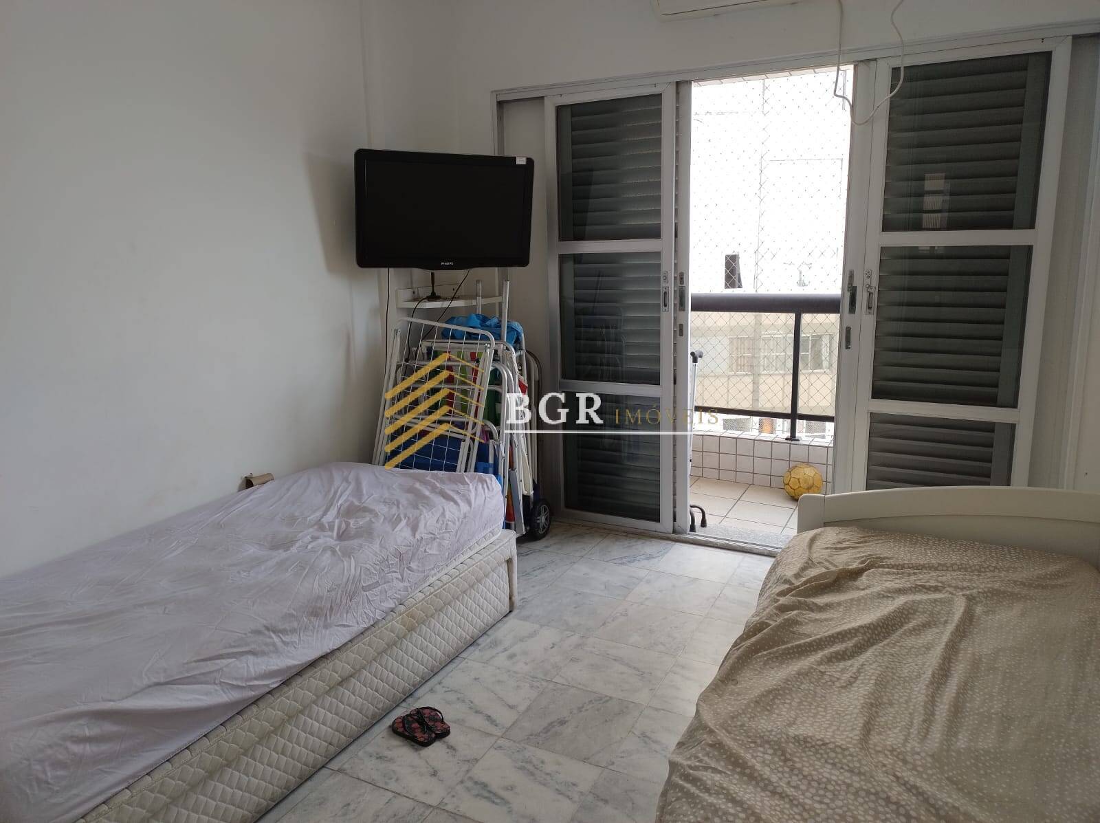 Imagem Apartamento com 1 Quarto para Alugar, 70 m²em José Menino - Santos
