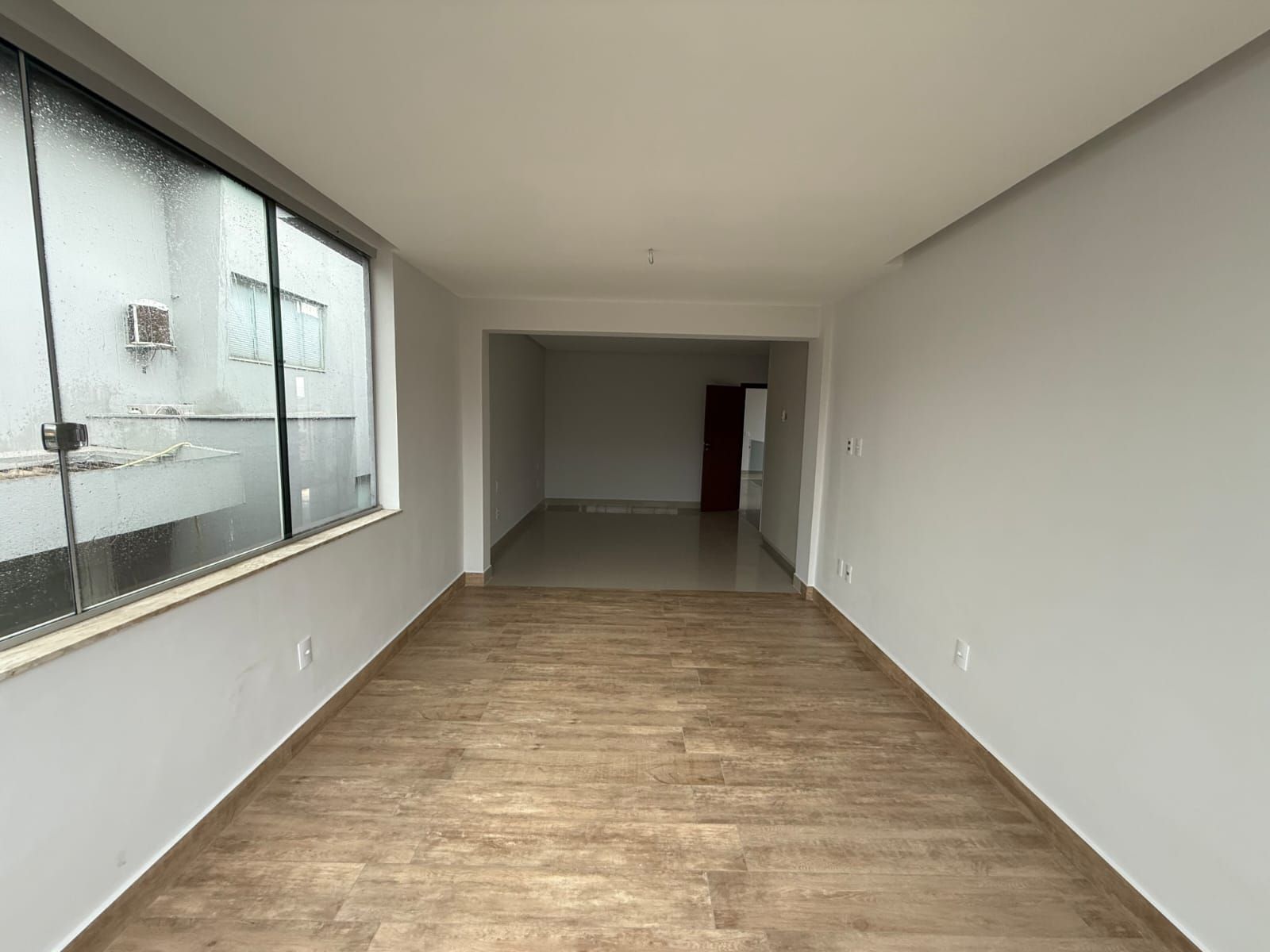 Imagem Casa com 4 Quartos à Venda, 368 m² em Loteamento Portal do Sol I - Goiânia