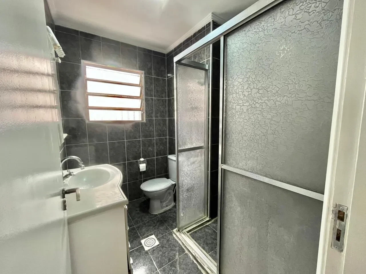 Imagem Apartamento com 2 Quartos à Venda, 70 m² em Embaré - Santos
