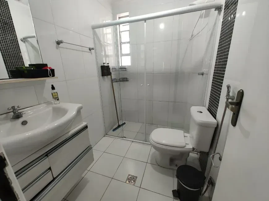 Imagem Apartamento com 2 Quartos à Venda, 75 m² em Encruzilhada - Santos