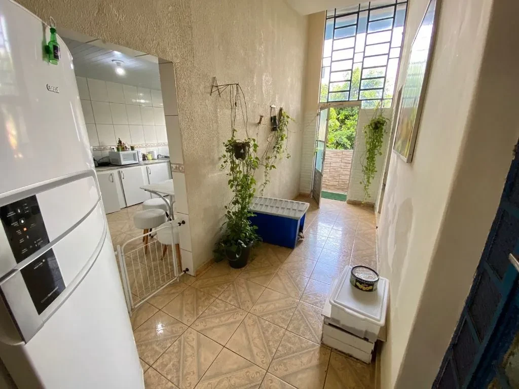 Imagem Casa com 4 Quartos à Venda, 328 m² em Planalto - Belo Horizonte