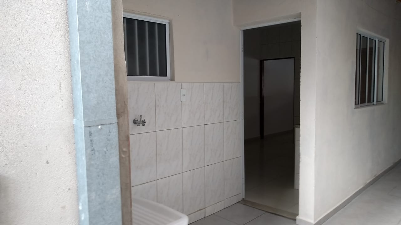 Imagem Casa com 2 Quartos à Venda, 72 m²em Comercial e Residencial Jardim Mariana - Pindamonhangaba