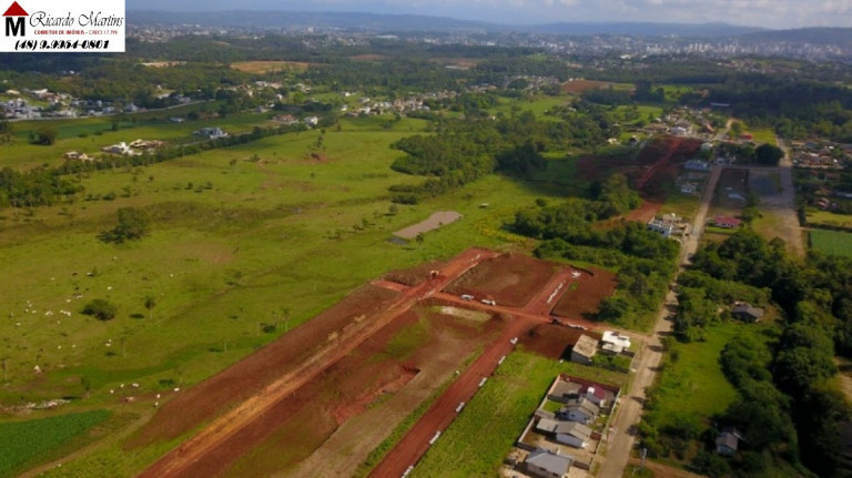 Imagem Terreno à Venda,  em Primeira Linha - Criciúma
