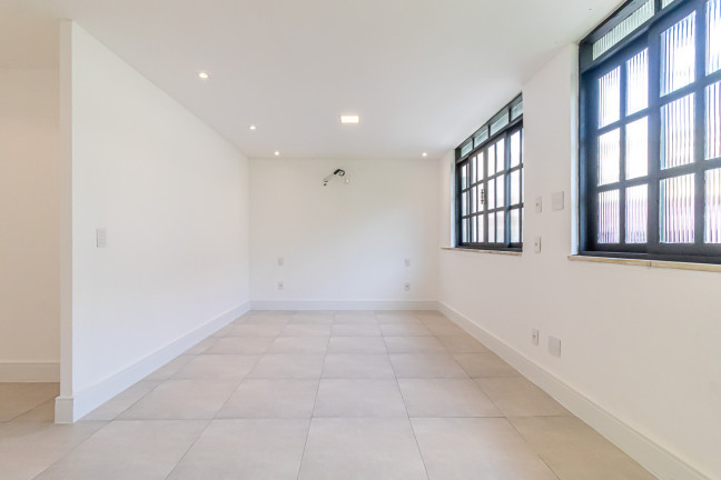Imagem Casa de Vila com 4 Quartos à Venda, 234 m² em Catete - Rio de Janeiro