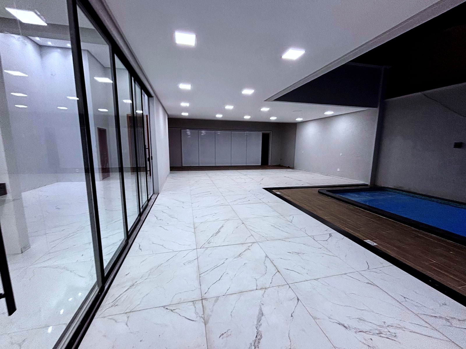 Imagem Casa com 4 Quartos à Venda, 250 m² em Belo Horizonte - Marabá