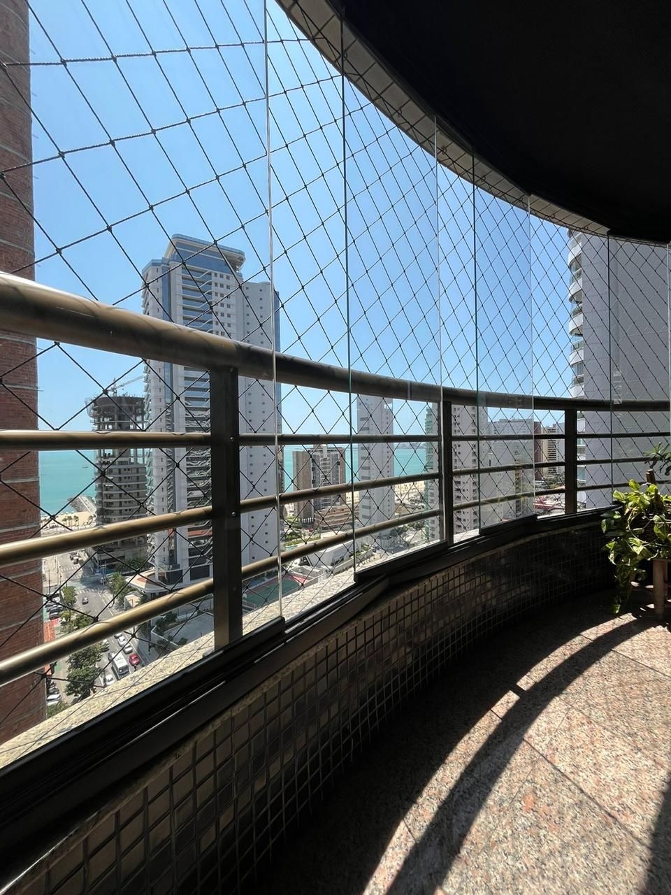 Imagem Apartamento com 4 Quartos à Venda, 175 m²em Meireles - Fortaleza