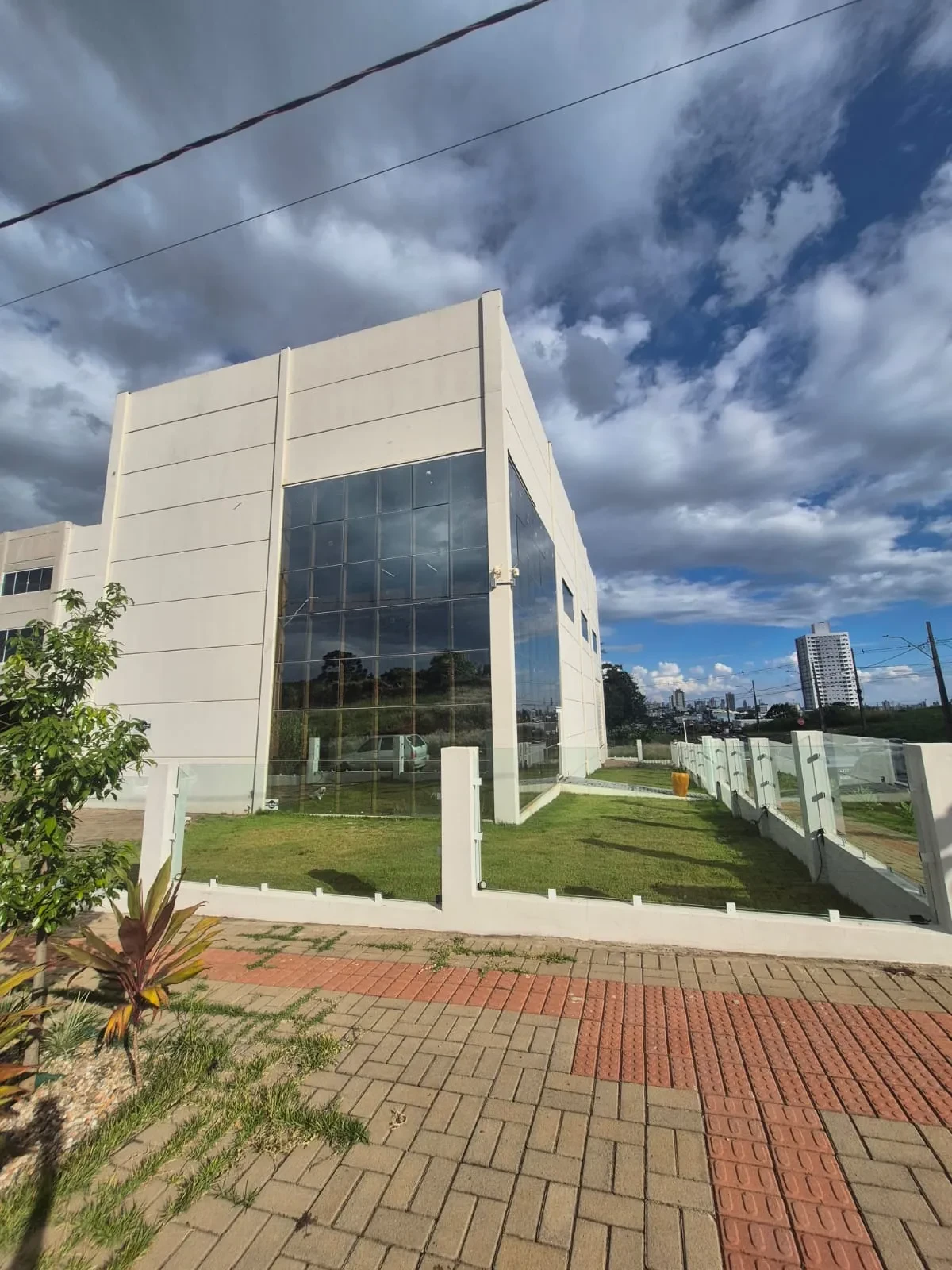 Imóvel Comercial para Alugar, 1500 m² em Bom Retiro - Chapecó