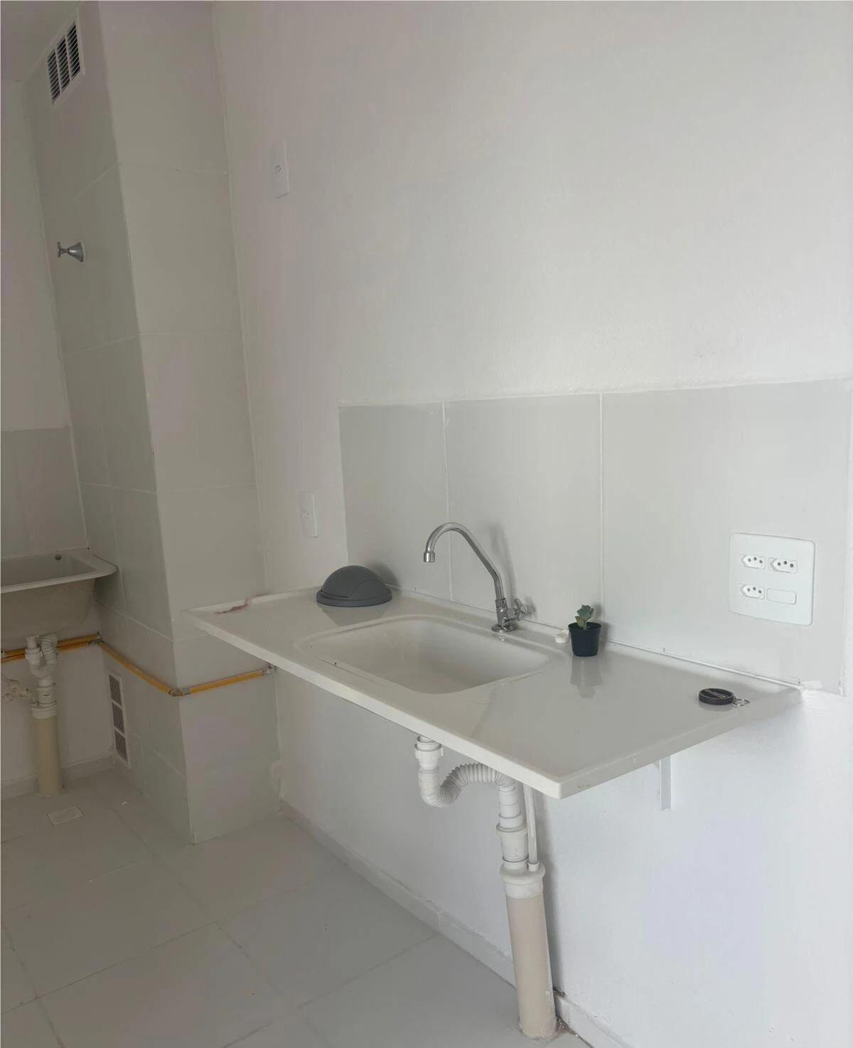 Imagem Apartamento com 2 Quartos para Alugar, 34 m² em Vila Califórnia - São Paulo
